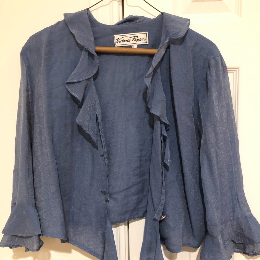 Women’s blue top